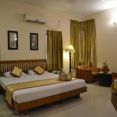 Pai Vista, Kr Road Hotell Bangalore Exteriör bild
