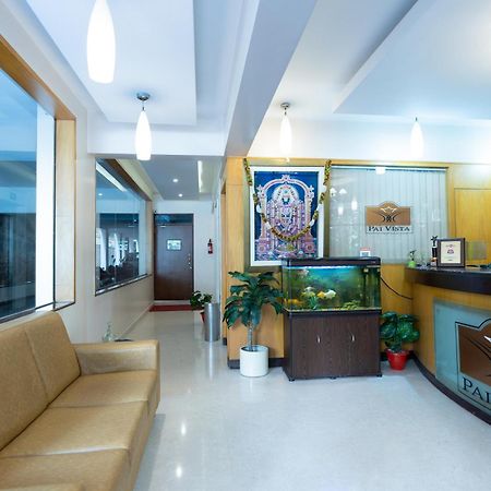 Pai Vista, Kr Road Hotell Bangalore Exteriör bild