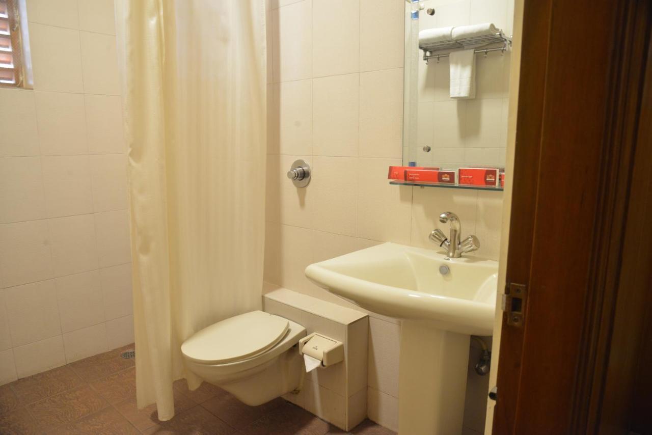 Pai Vista, Kr Road Hotell Bangalore Exteriör bild