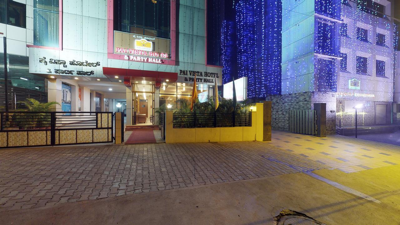Pai Vista, Kr Road Hotell Bangalore Exteriör bild